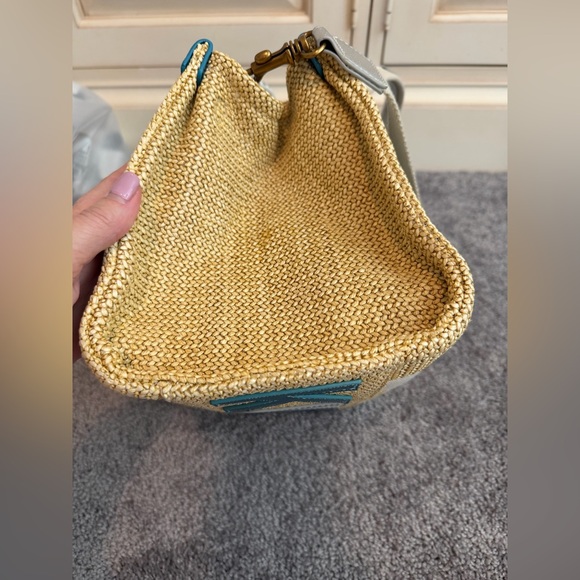 KURT GEIGER LONDON
Small Southbank Shopper Tote - Picture 13 of 16